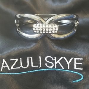 Beautiful hinged cuff bracelet by Azuli Skye